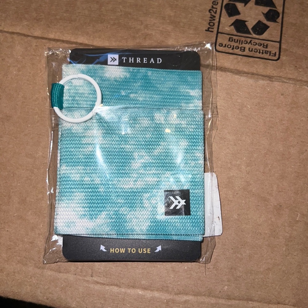 new thread wallet